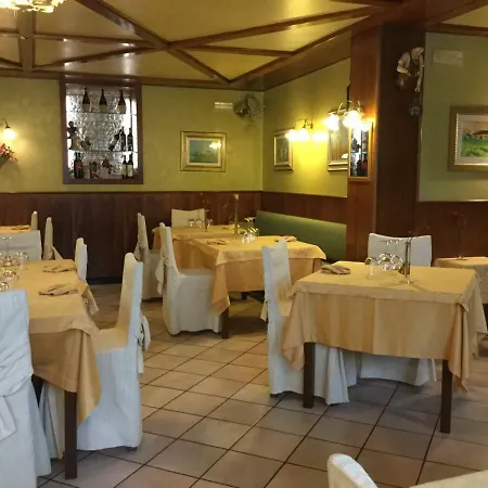Ciori Hotel 2*